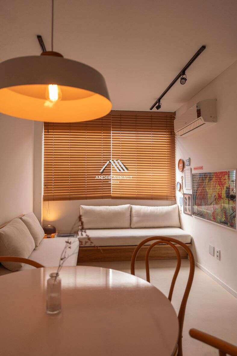 Apartamento à venda com 2 quartos, 50m² - Foto 2