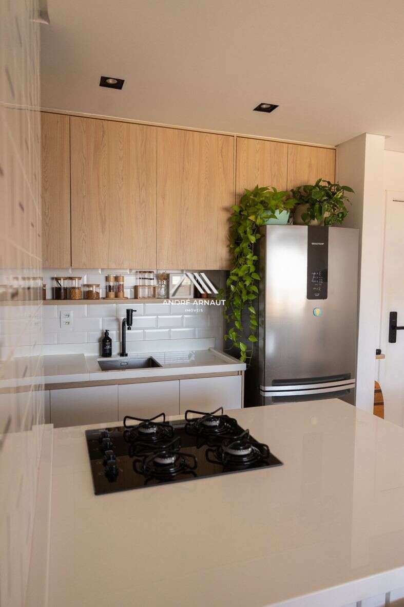Apartamento à venda com 2 quartos, 50m² - Foto 1