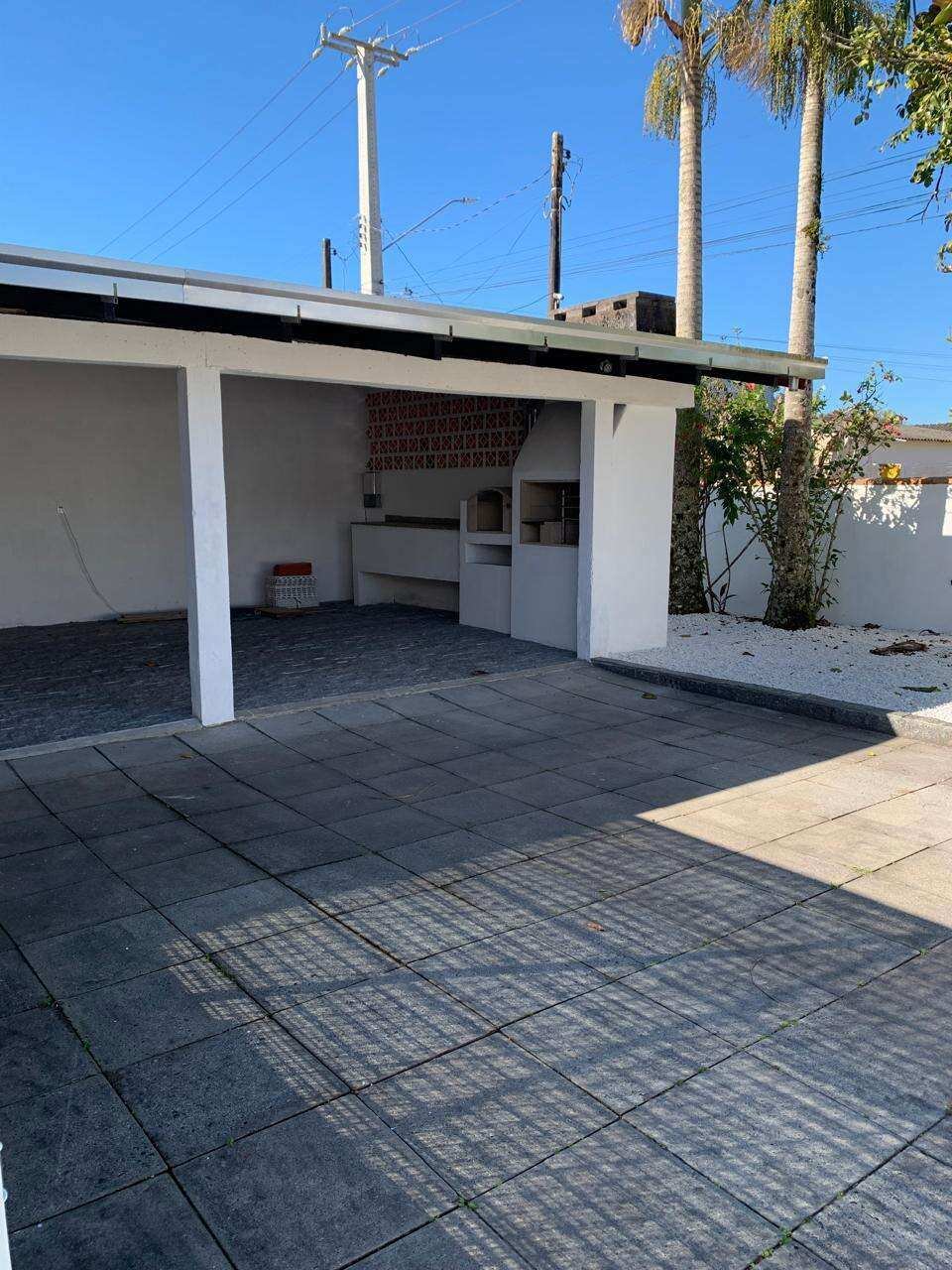 Casa à Venda em Guaratuba – Alto Padrão e Sustentabilidade no Balneário Coroados - Mauro Alexandre Imóveis