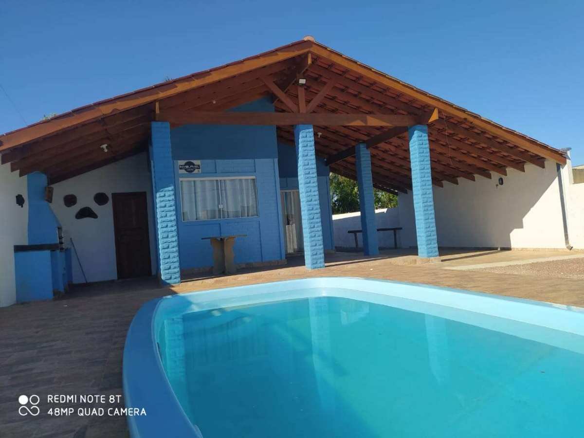 Casa de Alvenaria a 250 metros da praia!