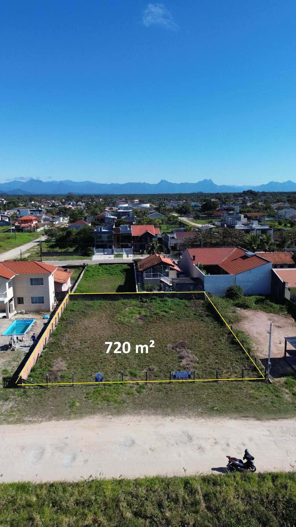 Terreno à frente mar venda em Guaratuba, Balneário Coroados, 360m²