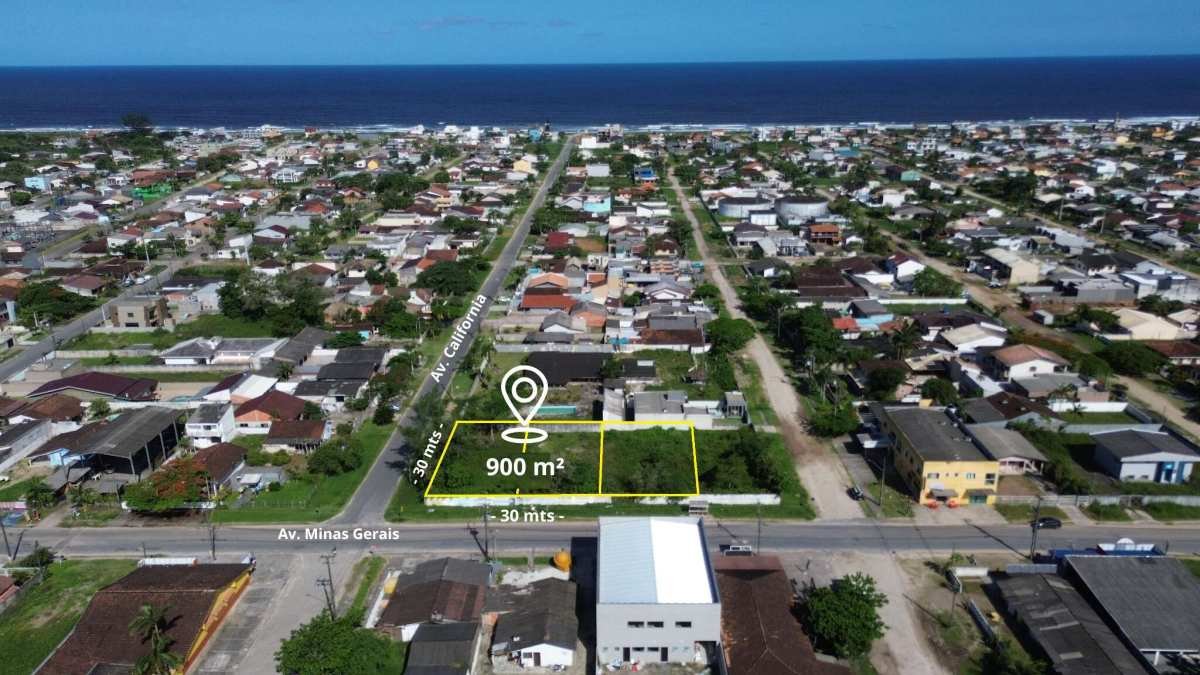 Terreno à venda em Guaratuba, Balneário Coroados, 900m²