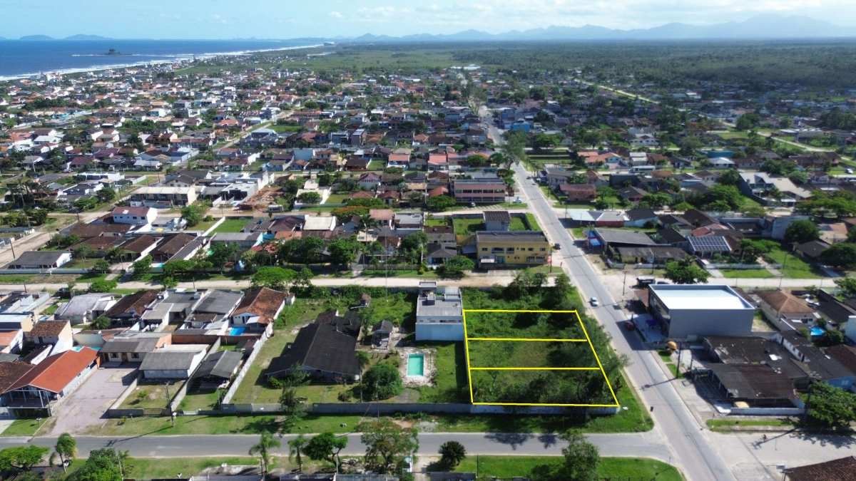 Terreno à venda em Guaratuba, Balneário Coroados, 450m² - Mauro Alexandre Imóveis