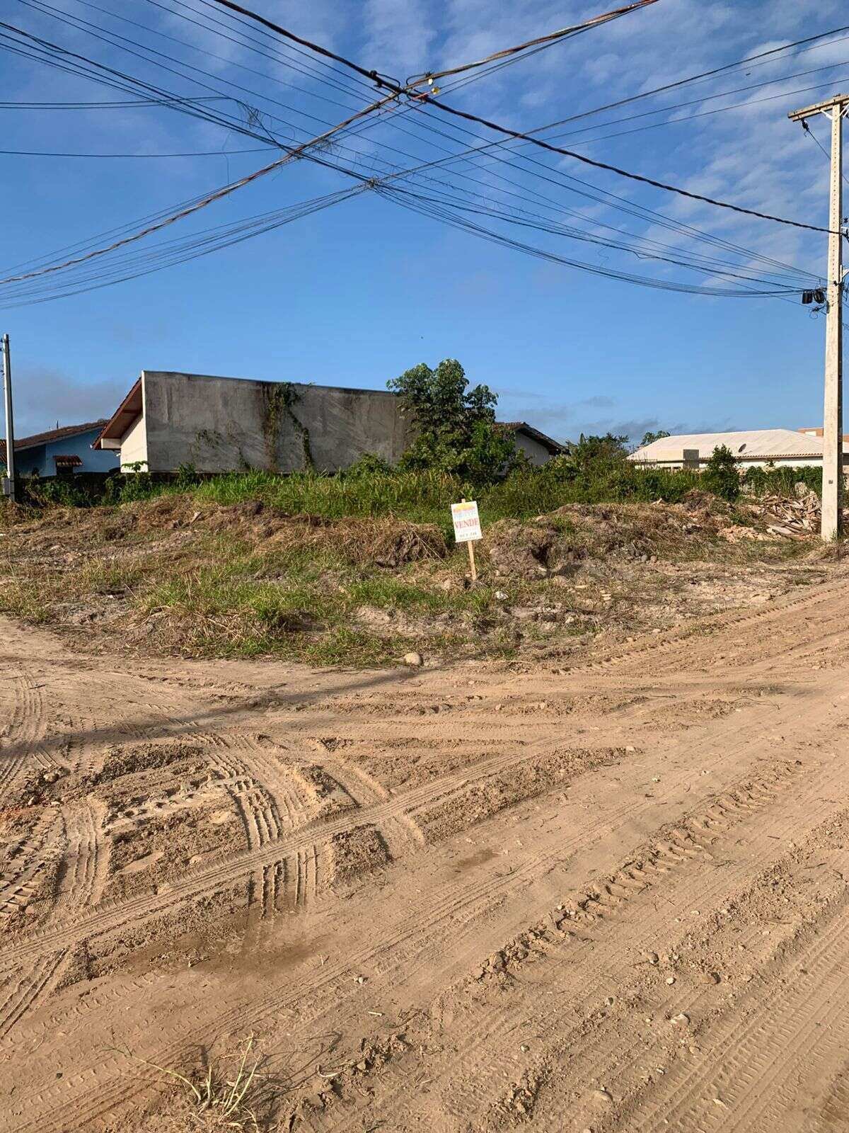 Terreno com 525 m² à Venda em Guaratuba/PR - Mauro Alexandre Imóveis