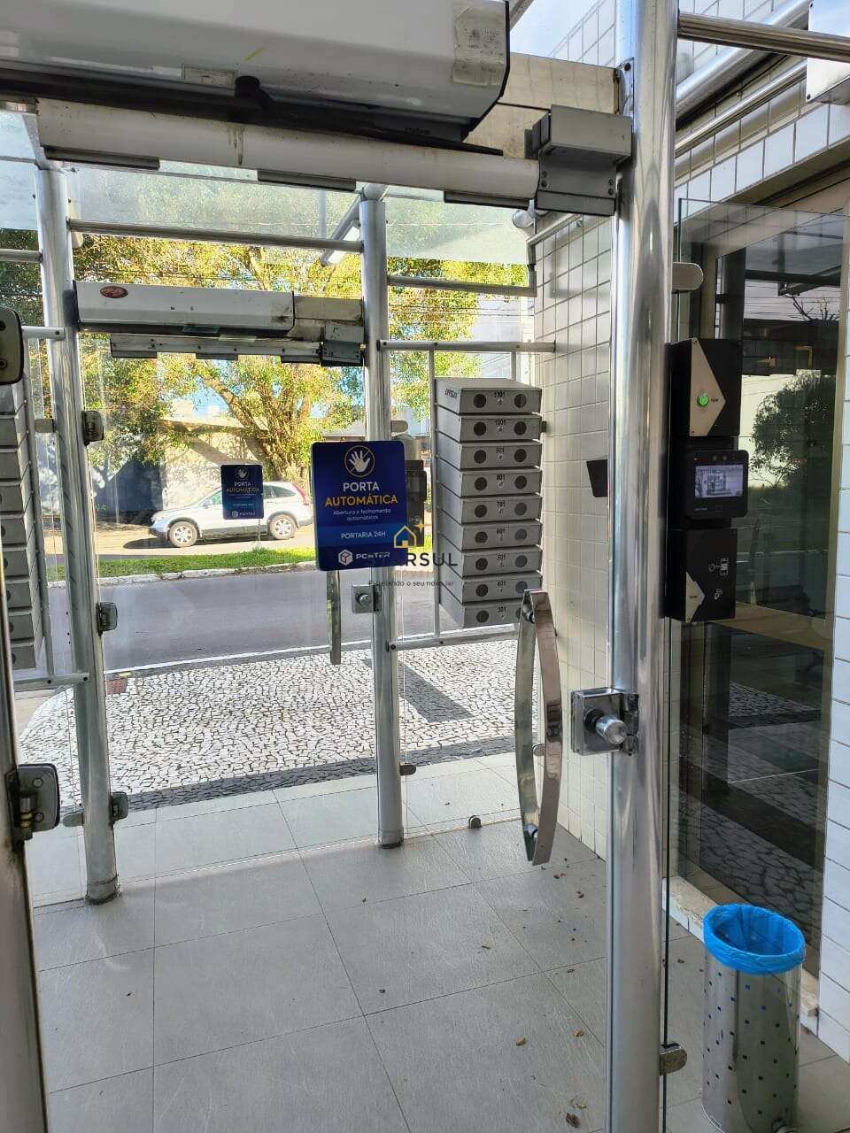 Apartamento à venda com 3 quartos, 143m² - ,