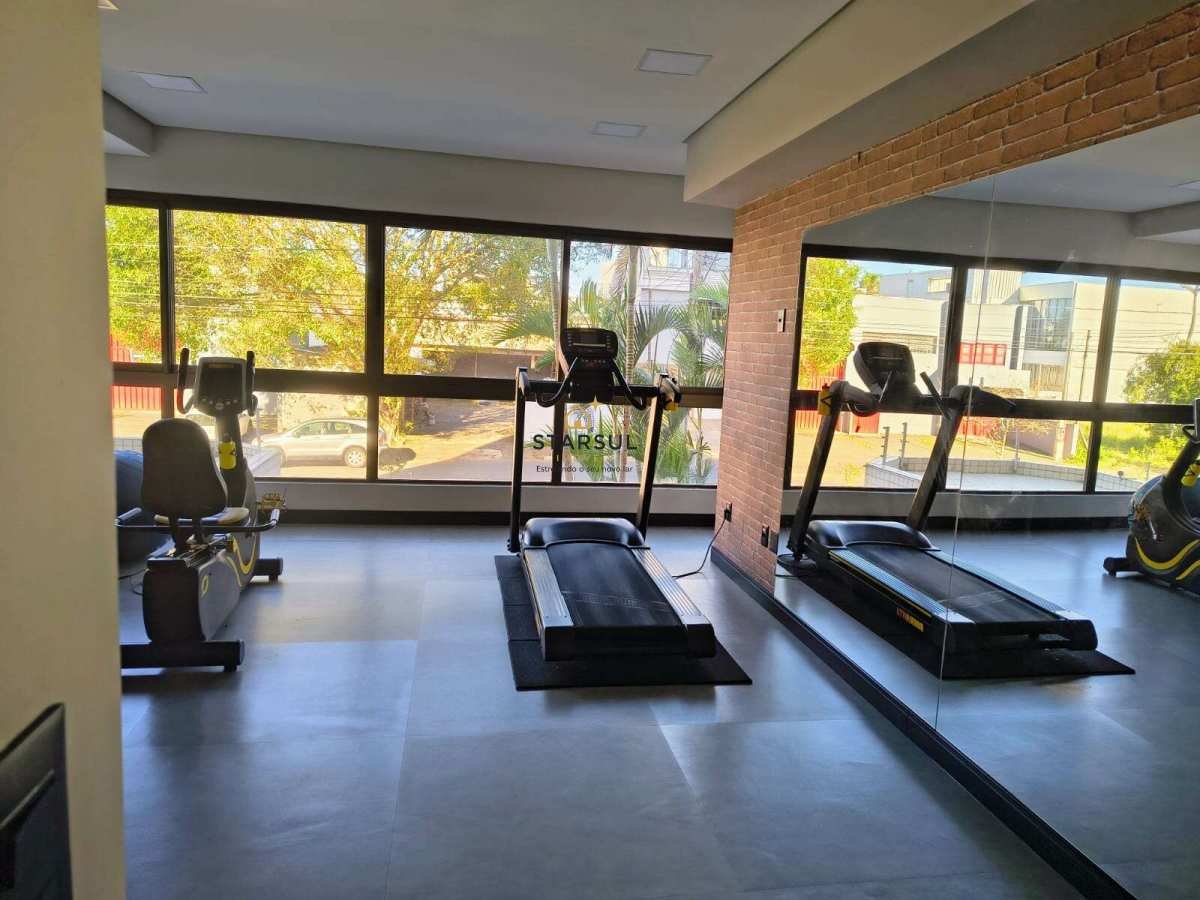  - Apartamento à venda, com 3 quartos, 143m²