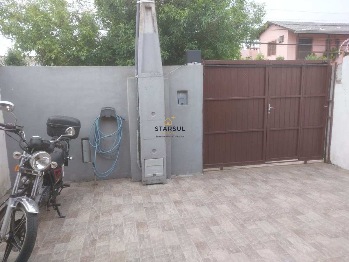 Casa à venda com 2 quartos, 76m² - Mato Grande,Canoas