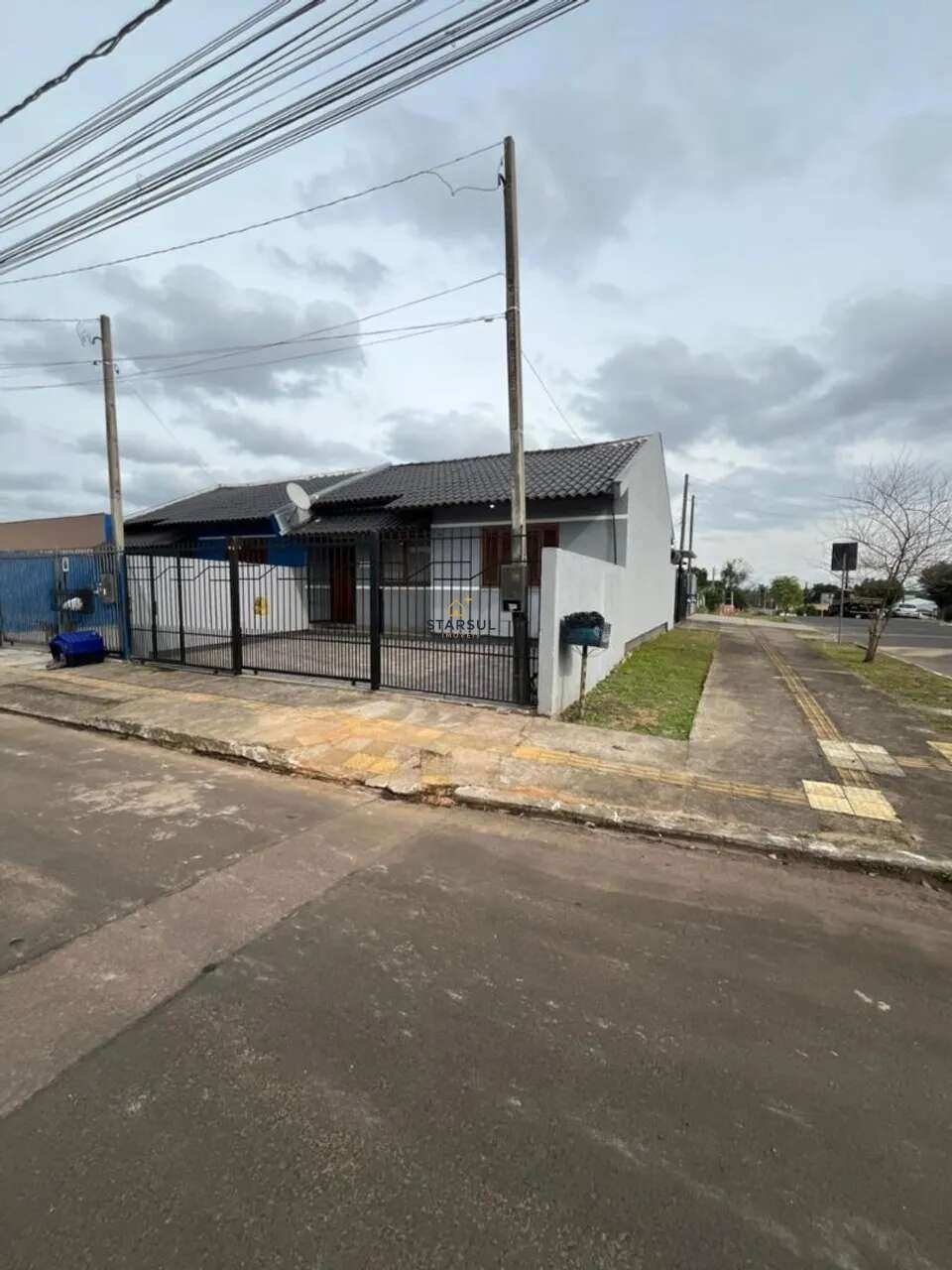 Casa à venda com 2 quartos, 54,00m² - Parque dos Eucalíptos,Gravataí