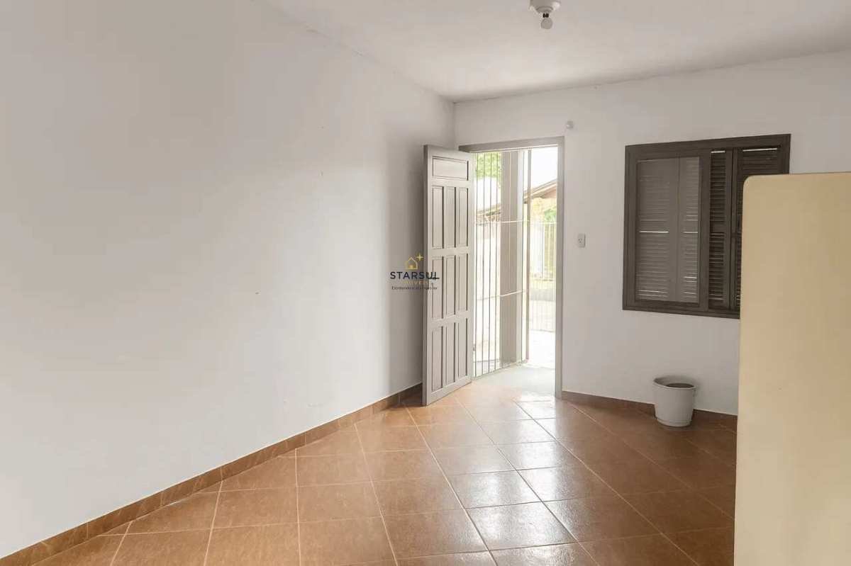 Casa à venda com 2 quartos, 70,00m² - Vila Nova,Porto Alegre