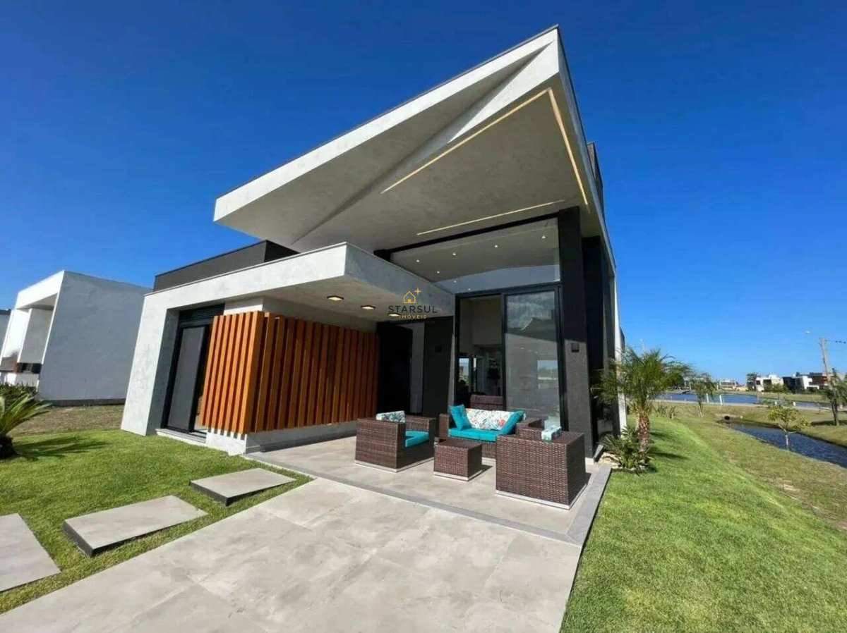 Casa de condomínio à venda com 4 quartos, 170,00m² - ,Capão da Canoa