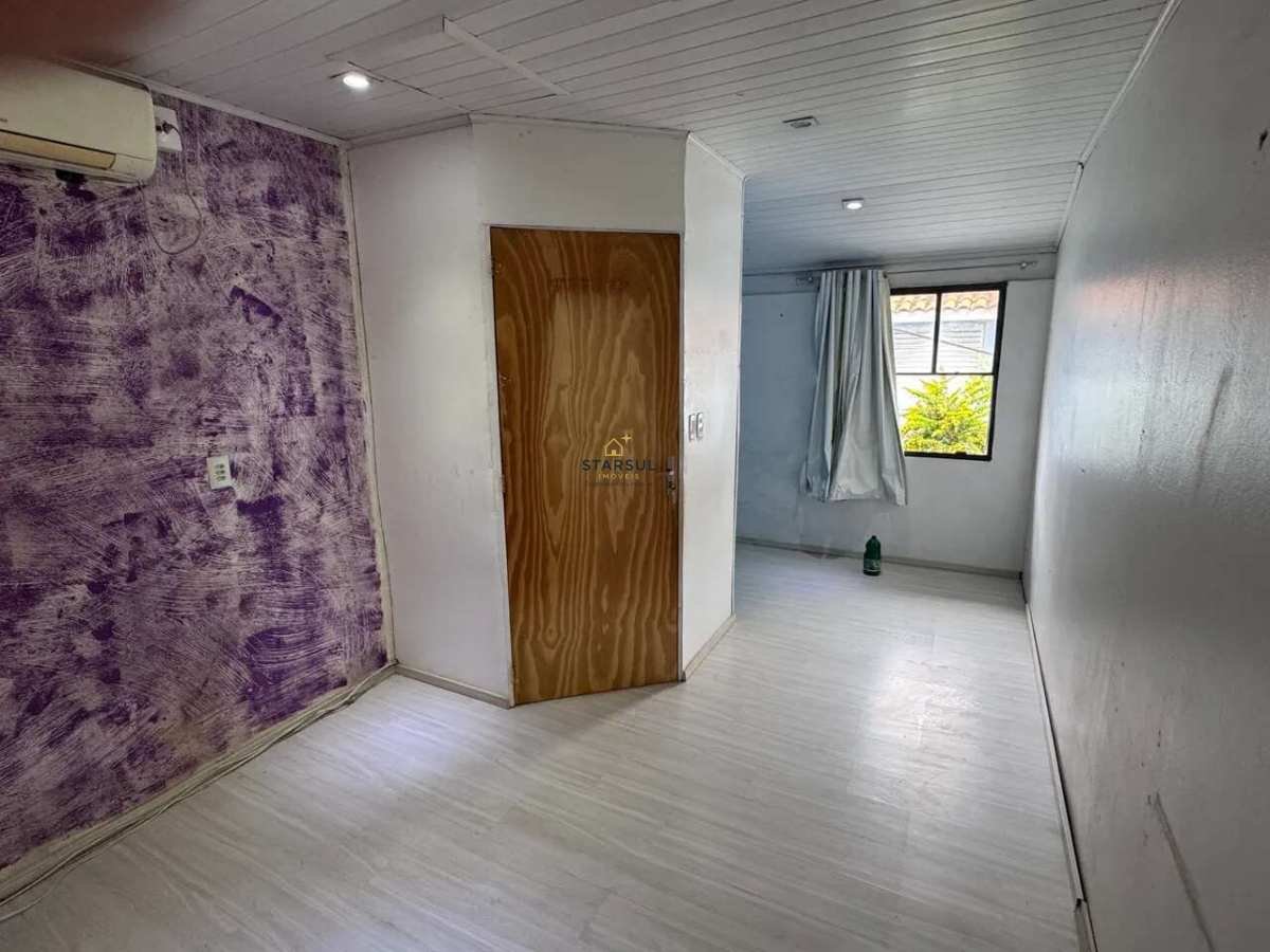  - Casa de condomínio à venda em Porto Alegre, Cavalhada, com 2 quartos, 41,00m²