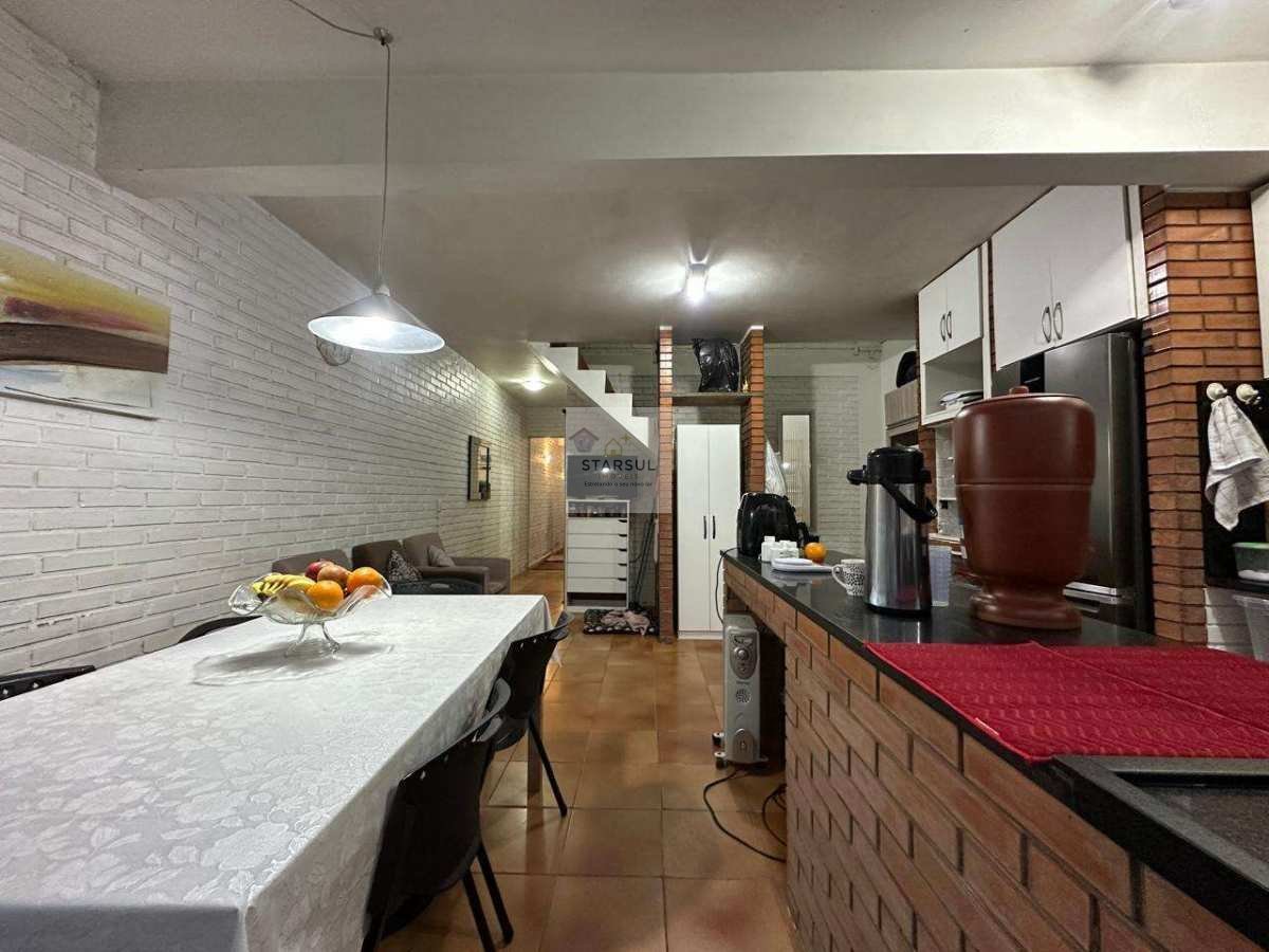  - Sobrado residencial no bairro São Geraldo! Reformado e pronto para morar!