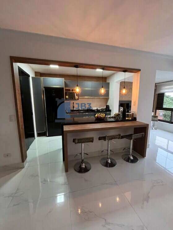 Apartamento à venda com 2 quartos, 84m² - Mercês,Curitiba