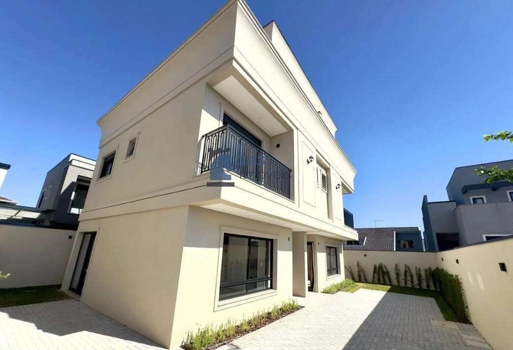 Casa à venda com 3 quartos, 127m² - Jardim das Américas,Curitiba