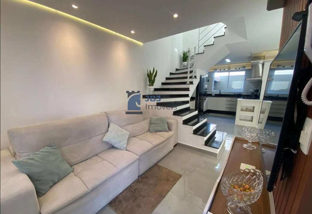 Sobrado em condomínio à venda com 3 quartos, 125m² - Portão,Curitiba