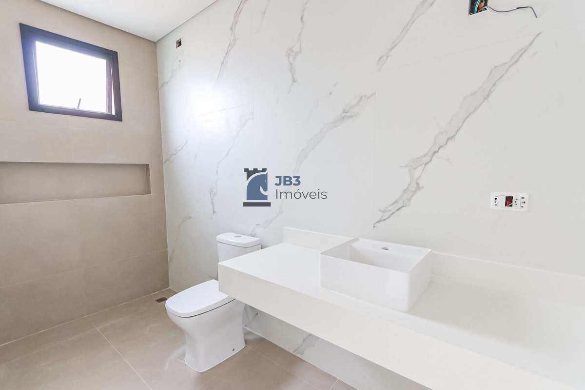 Sobrado em condomínio à venda com 3 quartos, 129m² - Santa Felicidade,Curitiba