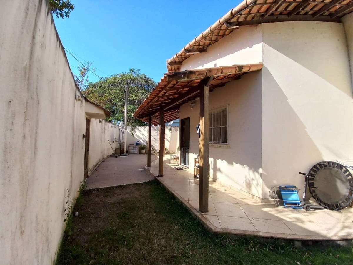 Casa para venda ou locação com 3 quartos - Pedra de Guaratiba,Rio de Janeiro