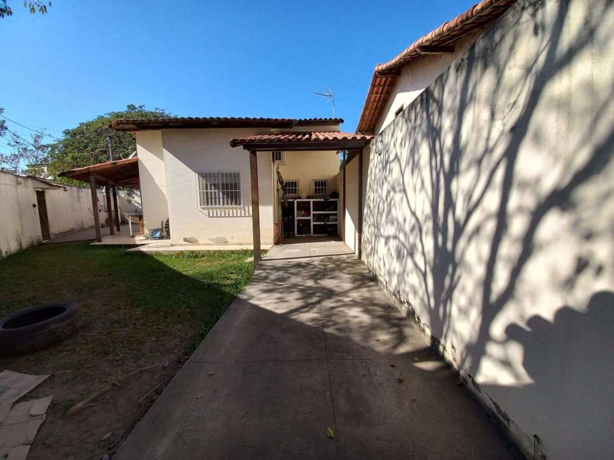 Casa para venda ou locação com 3 quartos - Pedra de Guaratiba,Rio de Janeiro