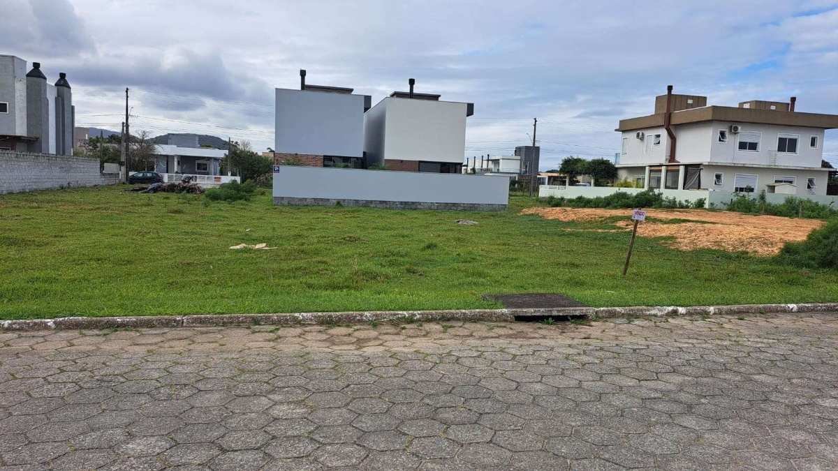Terreno à venda em Garopaba, areias de Palhocinha, 360m²