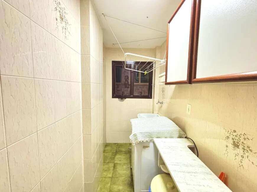 Apartamento à venda com 3 quartos - ,