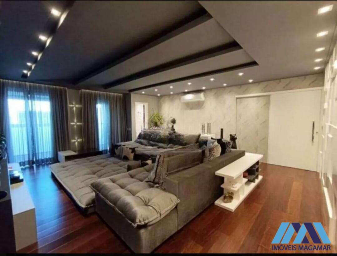 Apartamento à venda, no Edifício Arago,  em Santo André, Jardim, com 3 quartos, 266m² - Imóveis Magamar