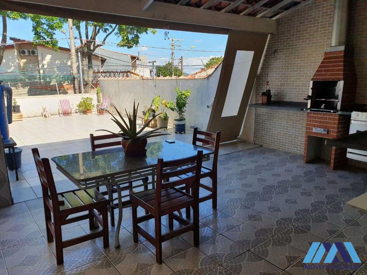 Casa à venda em Santo André, Vila Linda, com 2 quartos, 167m² - Imóveis Magamar