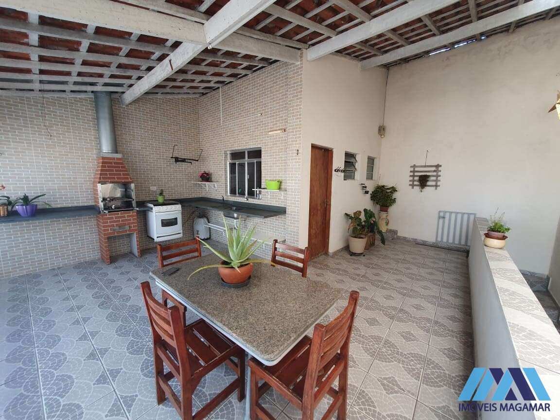 Casa à venda em Santo André, Vila Linda, com 2 quartos, 167m² - Imóveis Magamar