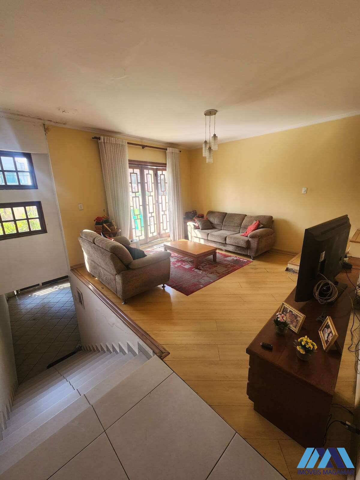 Sobrado à venda em São Bernardo do Campo, Centro, com 3 quartos, 178m² - Imóveis Magamar