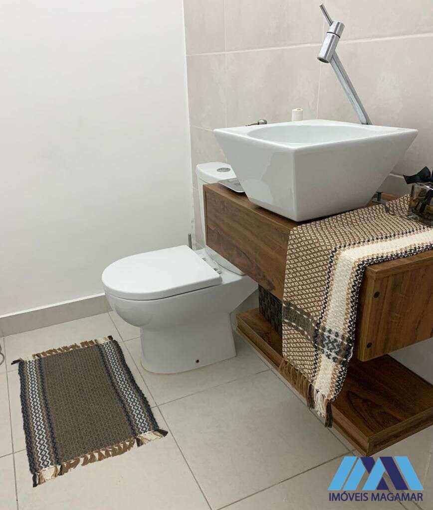 Sobrado à venda em São Bernardo do Campo, Parque Terra Nova, com 3 quartos, 201,92m² - Imóveis Magamar