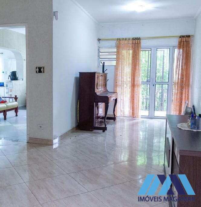 Sobrado à venda em São Paulo, Vila Moinho Velho, com 4 quartos, 192m² - Imóveis Magamar