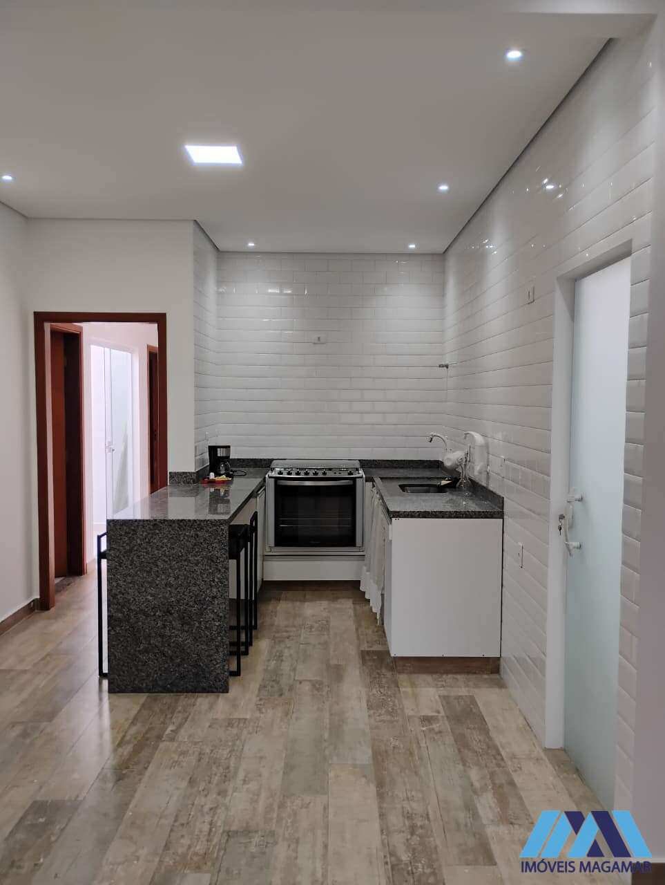 Sobrado à venda em Sorocaba, Wanel Ville 2, com 4 quartos, 182m² - Imóveis Magamar