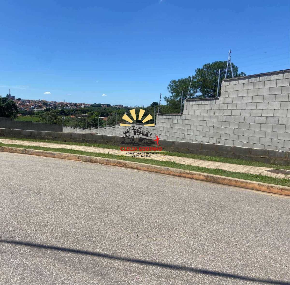 Lote/Terreno de 357m² no bairro Wanel Ville, em Sorocaba