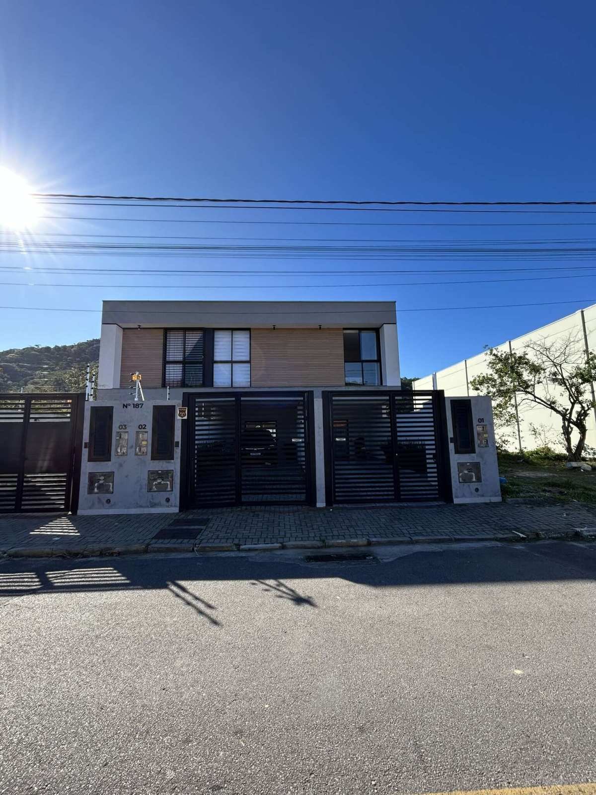 Casa à venda com 4 quartos, 140m² - Alto São Bento,Itapema