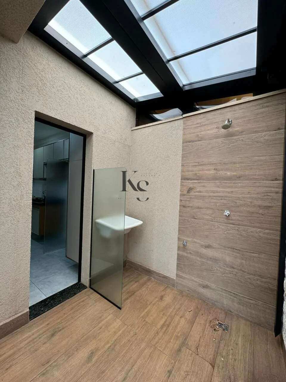 Apartamento à venda no Edifício Torre di Mosto – Conforto, praticidade e espaço extra para você aproveitar! - Karen Sueta Creci 223363F / Bruno Amorim Advogados Associados