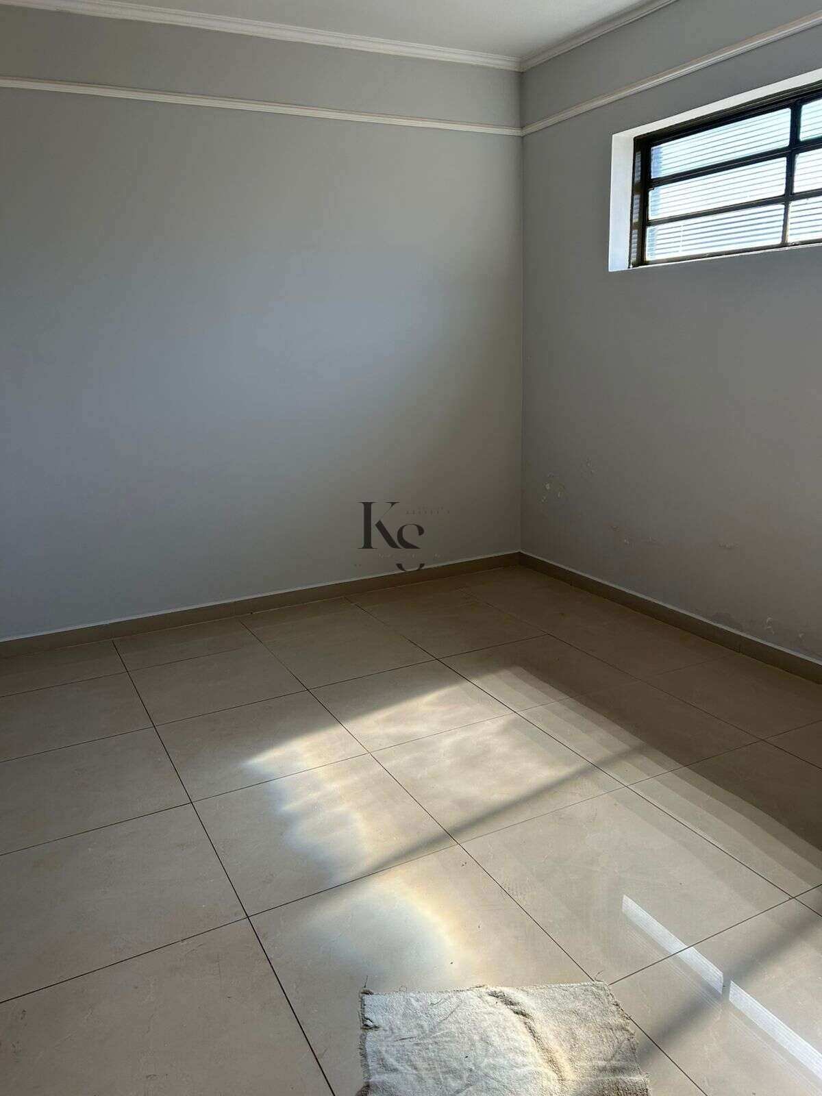 Casa à venda – Campos Elíseos - Karen Sueta Creci 223363F / Bruno Amorim Advogados Associados