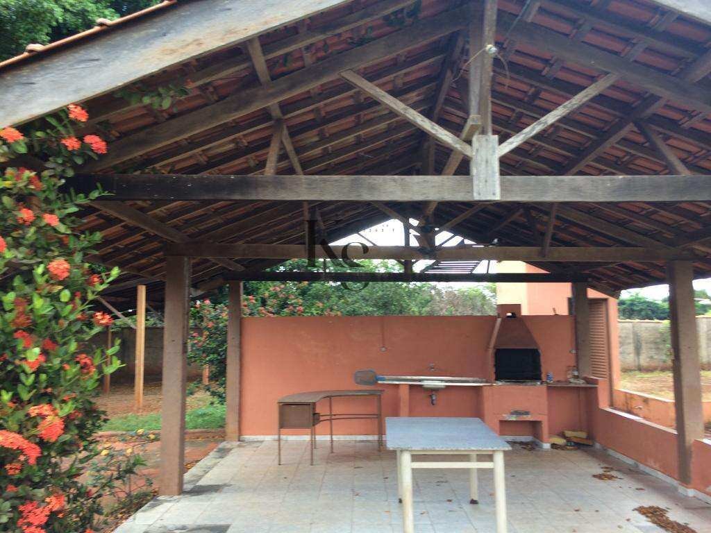 Chácara à venda em Guatapará, com 6 quartos, 300m² - Karen Sueta Creci 223363F / Bruno Amorim Advogados Associados