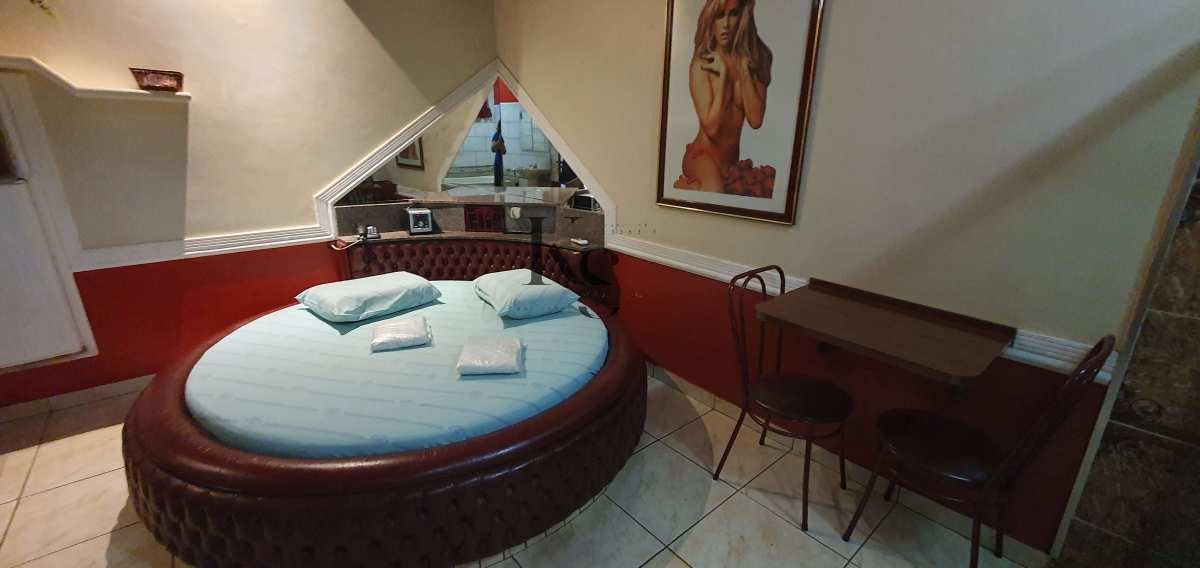 Prédio comercial à venda em Jardinópolis, com 21 quartos, 1.000m² - Karen Sueta Creci 223363F / Bruno Amorim Advogados Associados