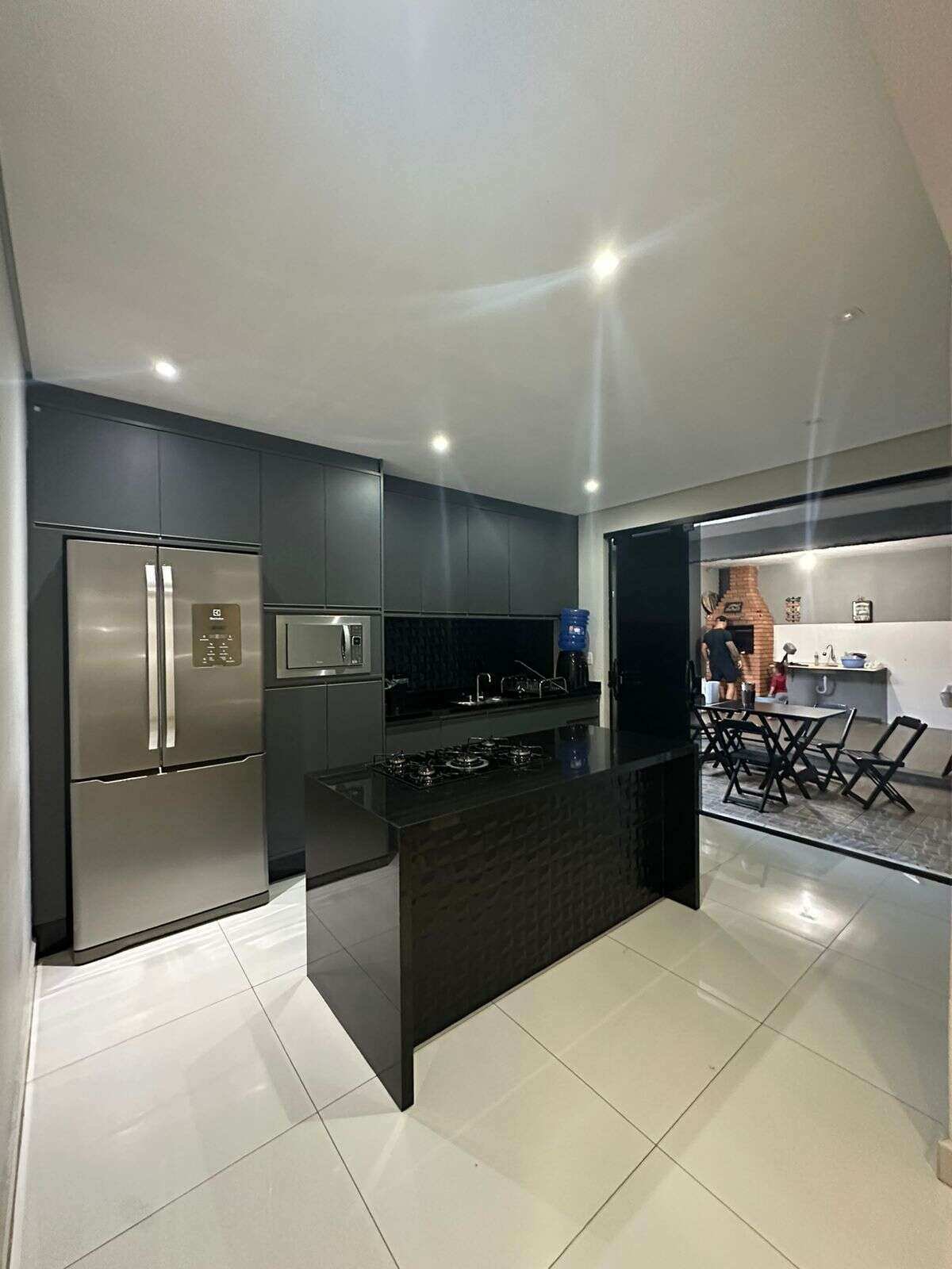 Casa à venda, com 3 quartos, 150m² - Janaina Albuquerque Imóveis