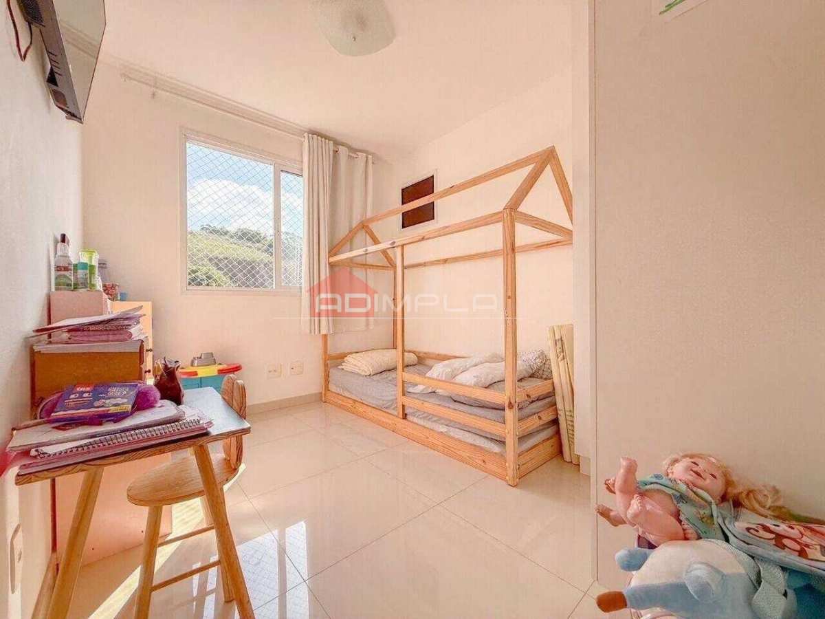 Apartamento à venda com 3 quartos, 75m² - Foto 1