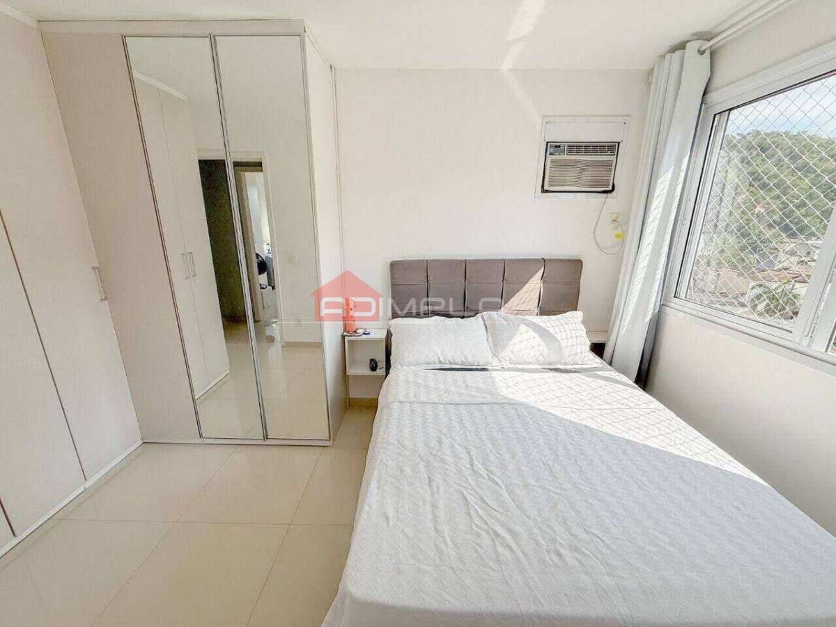 Apartamento à venda com 3 quartos, 75m² - Foto 2
