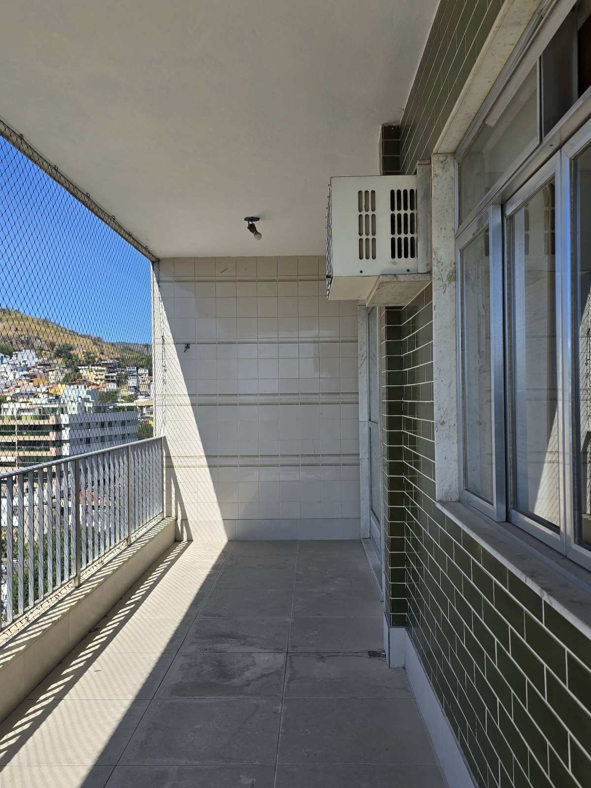  - Apartamento à venda em Rio de Janeiro, Vila Valqueire, com 2 quartos, 124m²