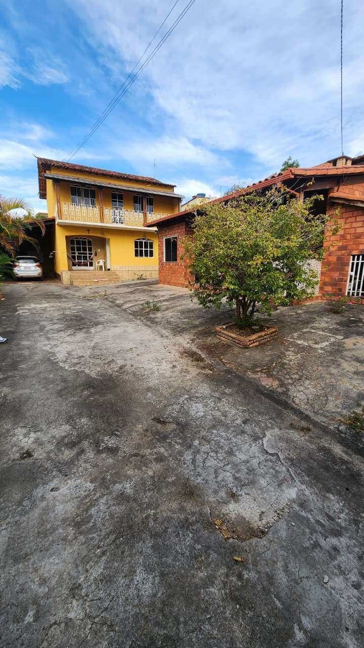 Casa à Venda 3 quartos no Bairro Tirol ! - EDCASA IMÓVEIS BH