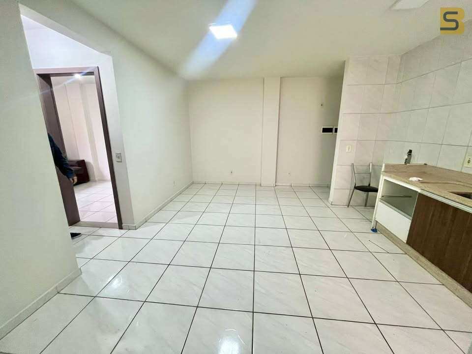 Apartamento à venda com 2 quartos, 55m² - Ana Maria,Criciúma