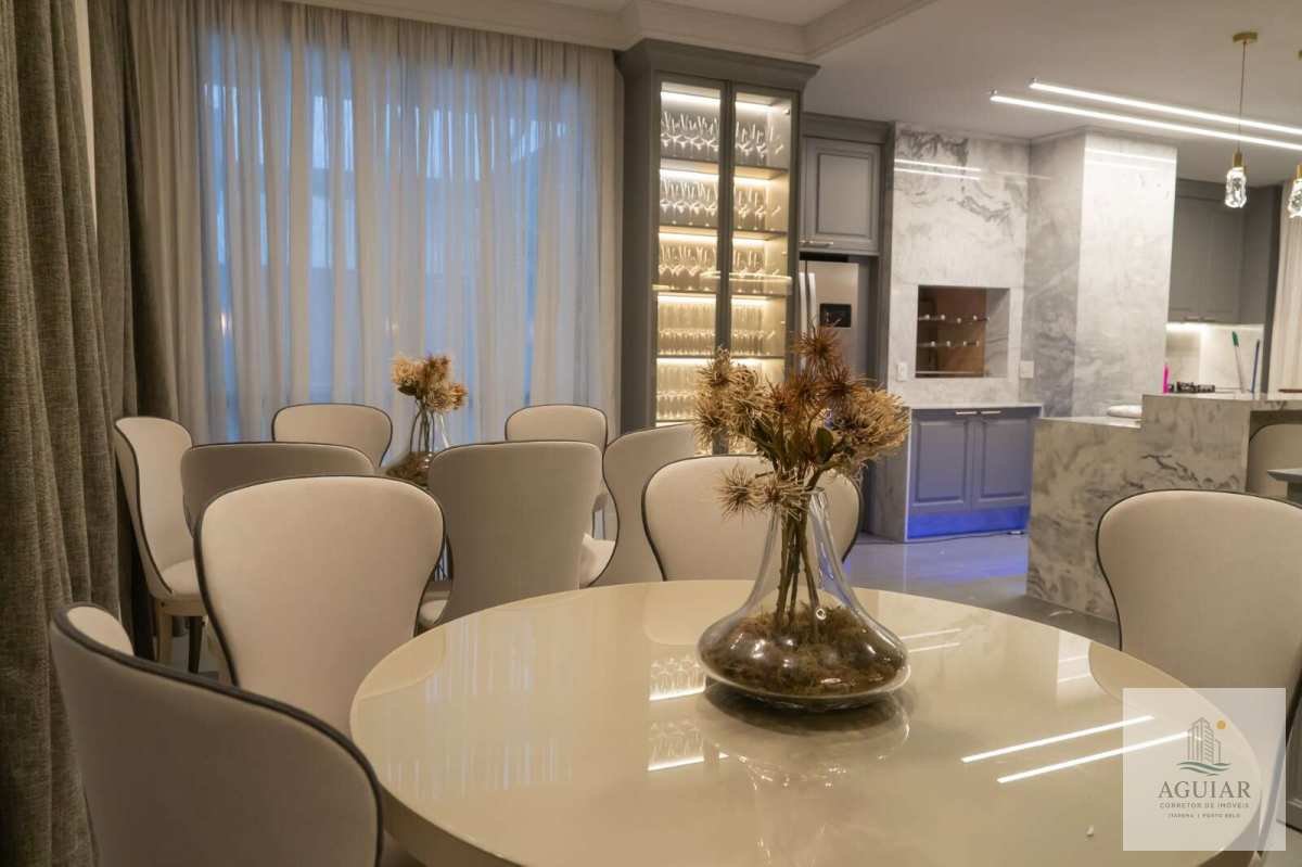 Apartamento à venda com 3 quartos, 134,70m² - Meia Praia,Itapema