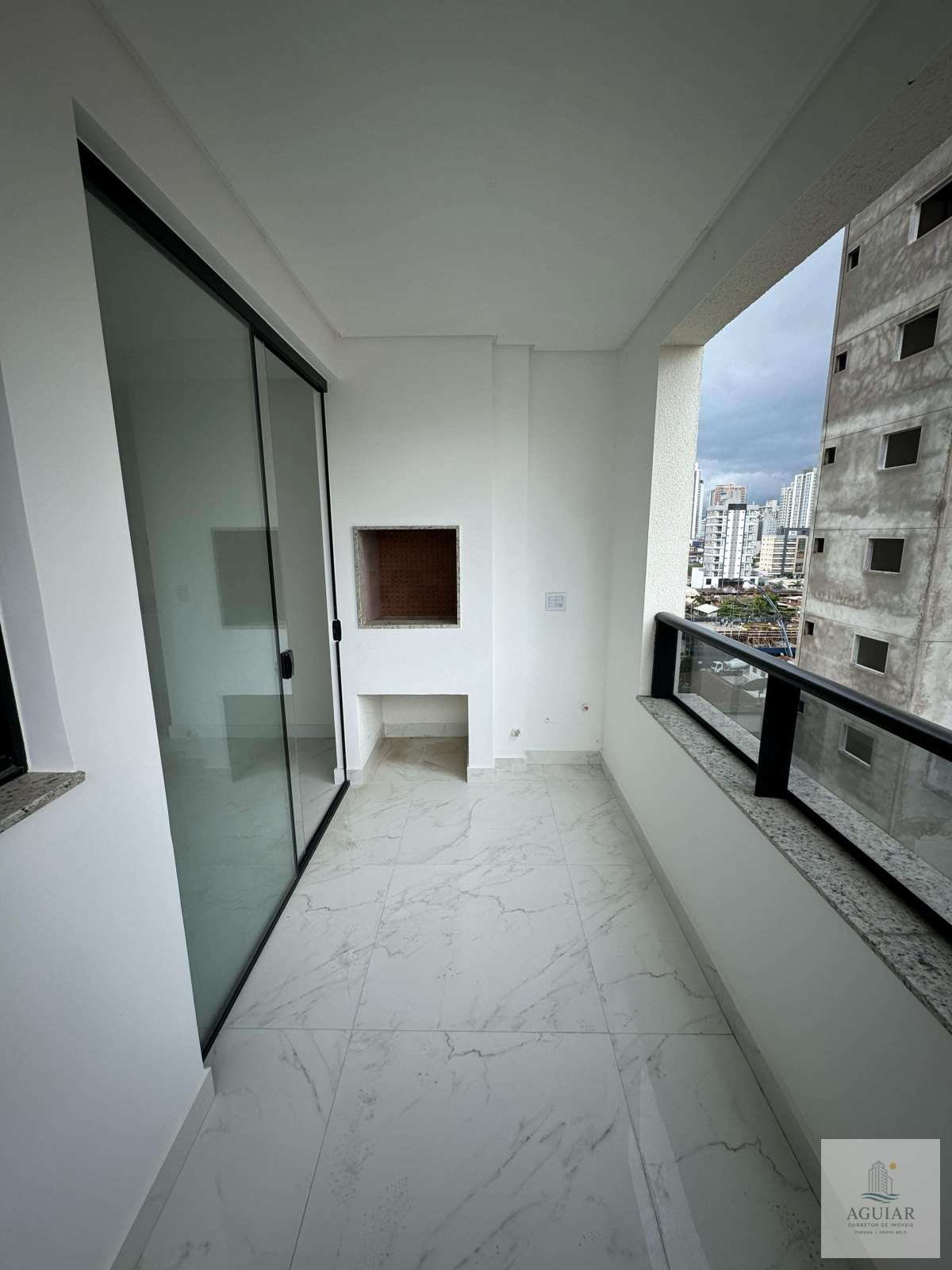 Apartamento à venda com 2 quartos, 76m² - Balneário Perequê,Porto Belo