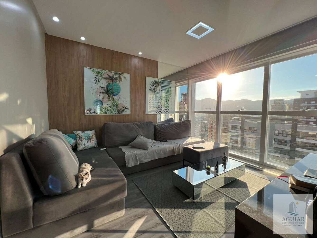 Apartamento à venda com 3 quartos, 112,45m² - Meia Praia,Itapema