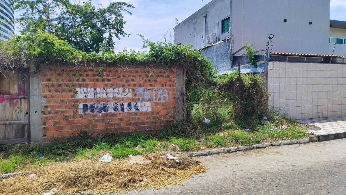  - Terreno Bairro Universitário