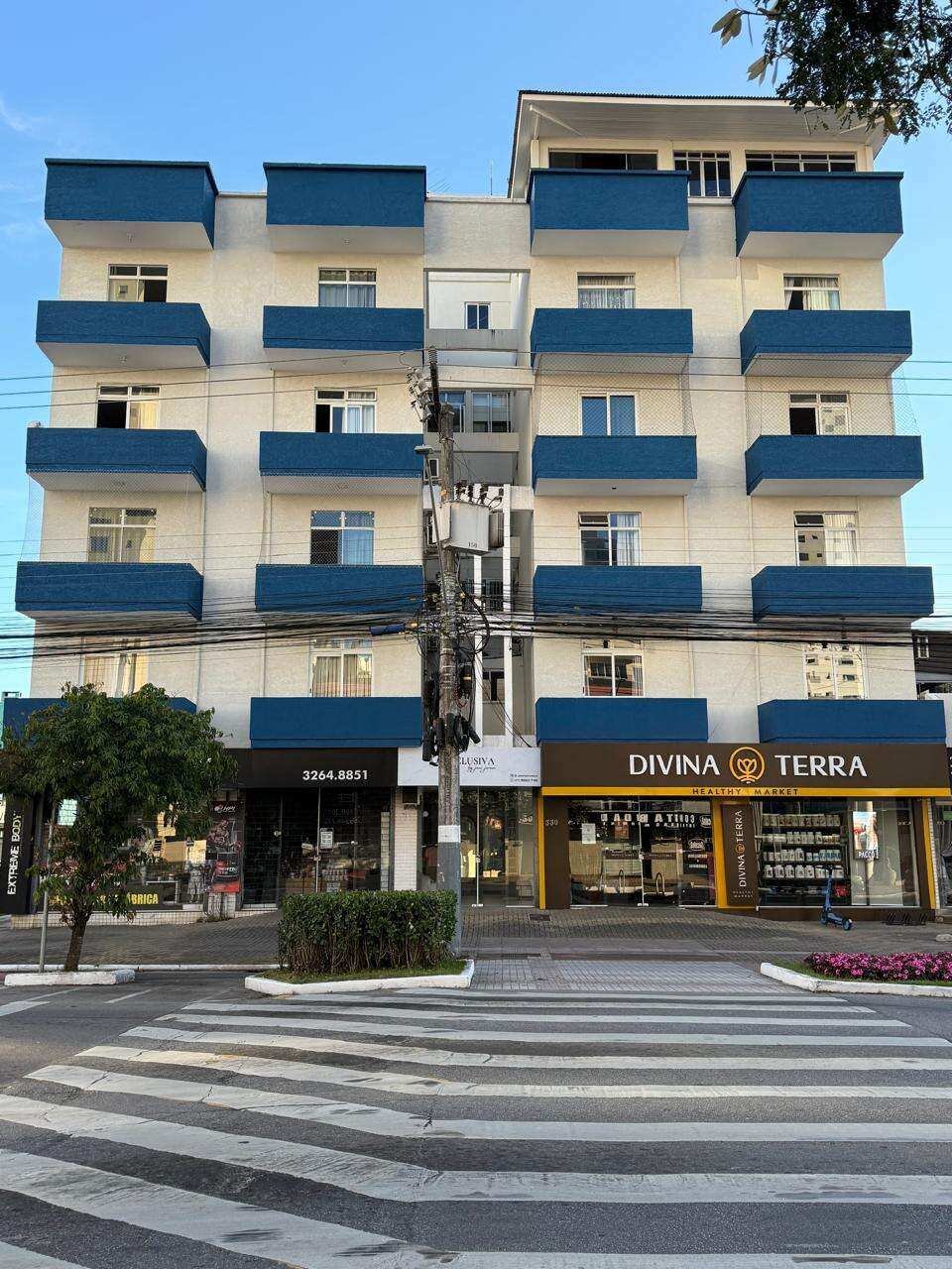 Apartamento à venda com 3 quartos, 106m² - ,