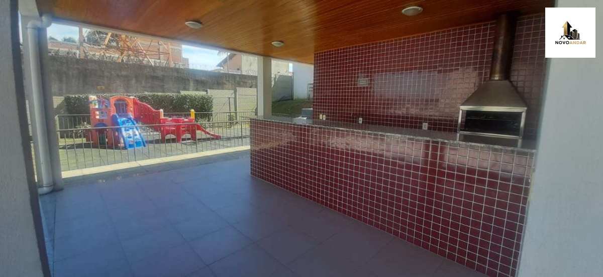  - Apartamento à venda, com 2 quartos