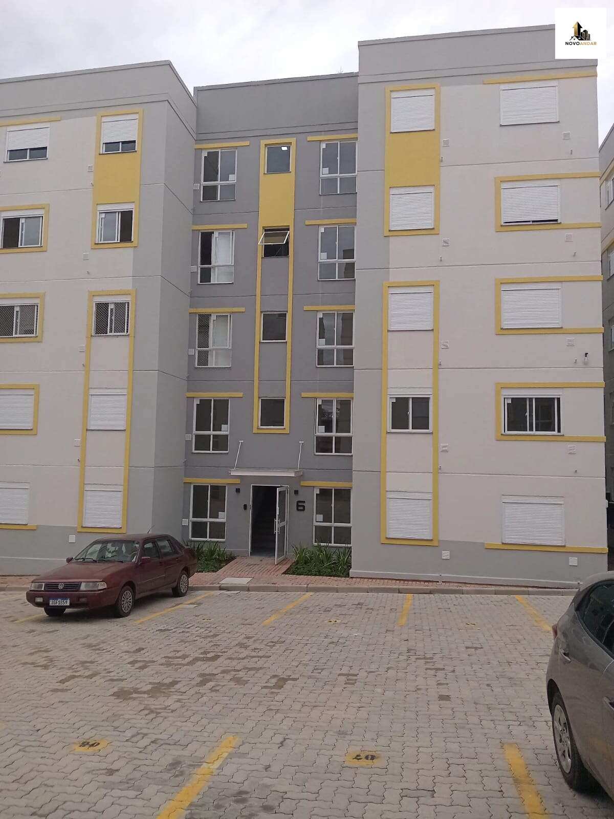  - Apartamento à venda, com 2 quartos, 46m²